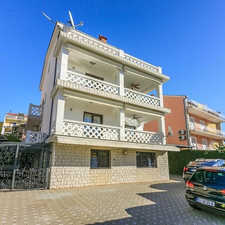 Apartment Eni Selce Exterior foto
