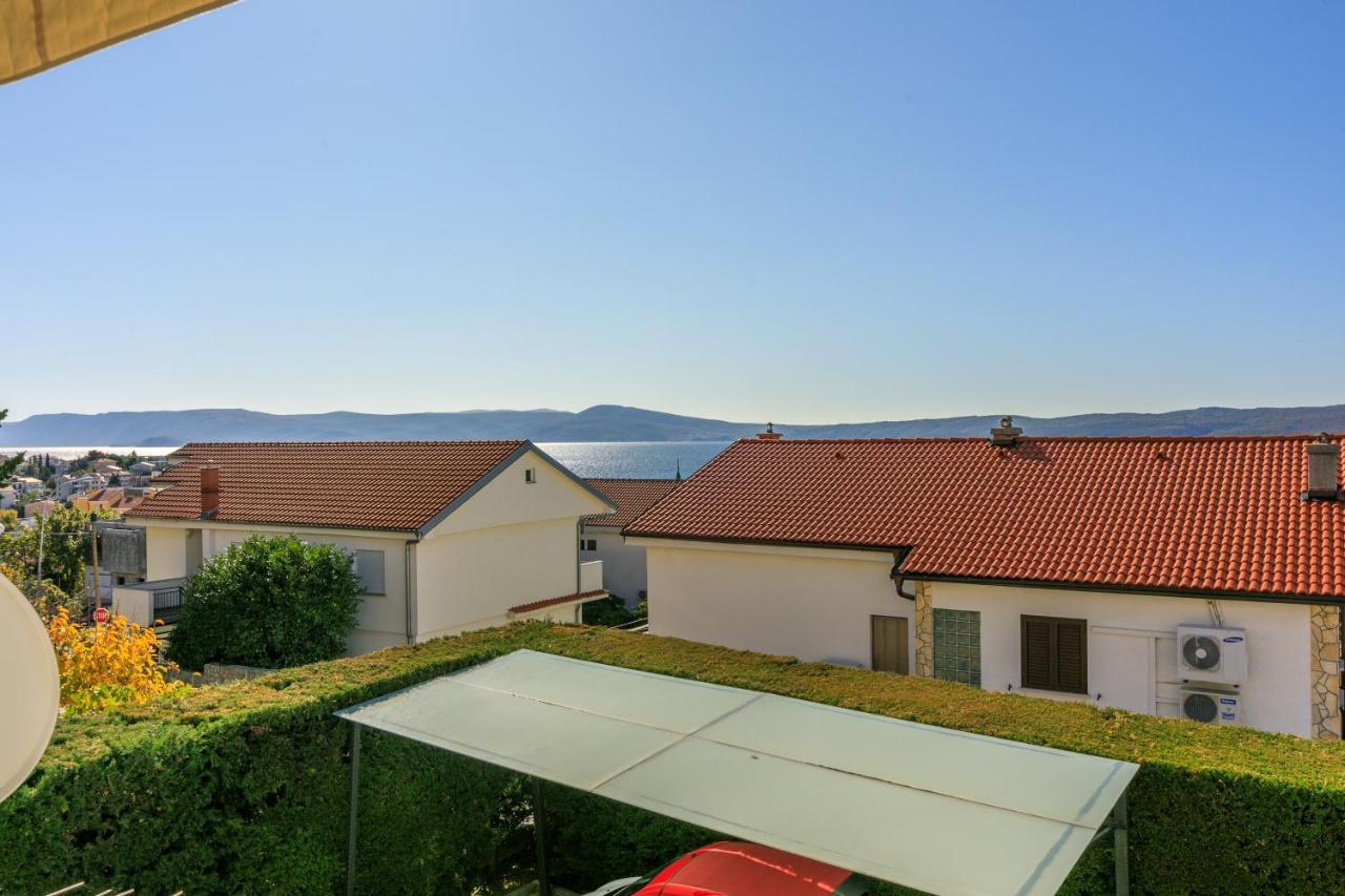 Apartment Eni Selce Exterior foto