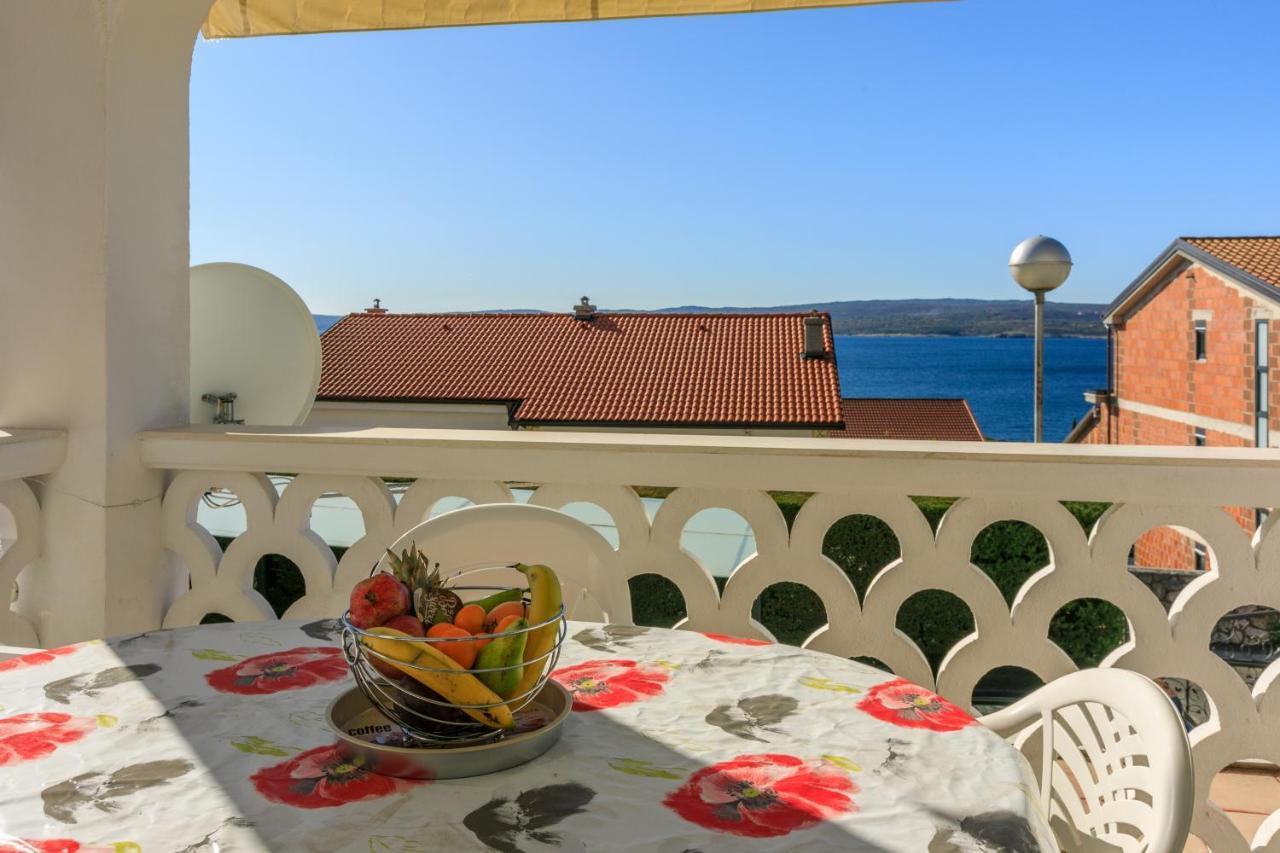 Apartment Eni Selce Exterior foto